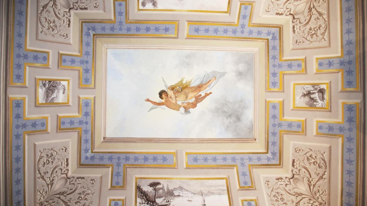 Palazzo Francesco Grassi Bed & Breakfast Aradeo Exterior photo