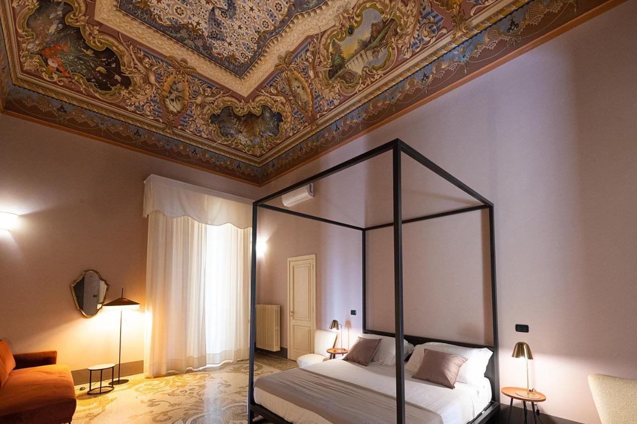 Palazzo Francesco Grassi Bed & Breakfast Aradeo Exterior photo