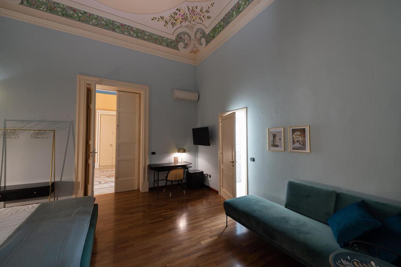 Palazzo Francesco Grassi Bed & Breakfast Aradeo Exterior photo
