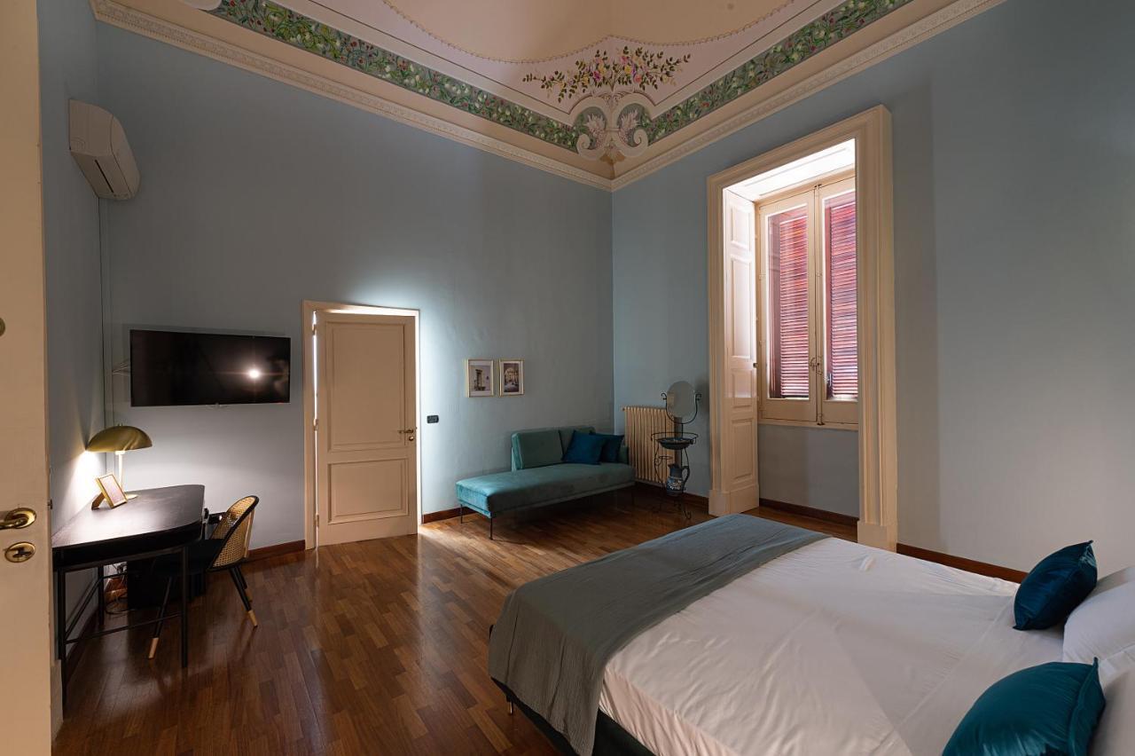 Palazzo Francesco Grassi Bed & Breakfast Aradeo Exterior photo