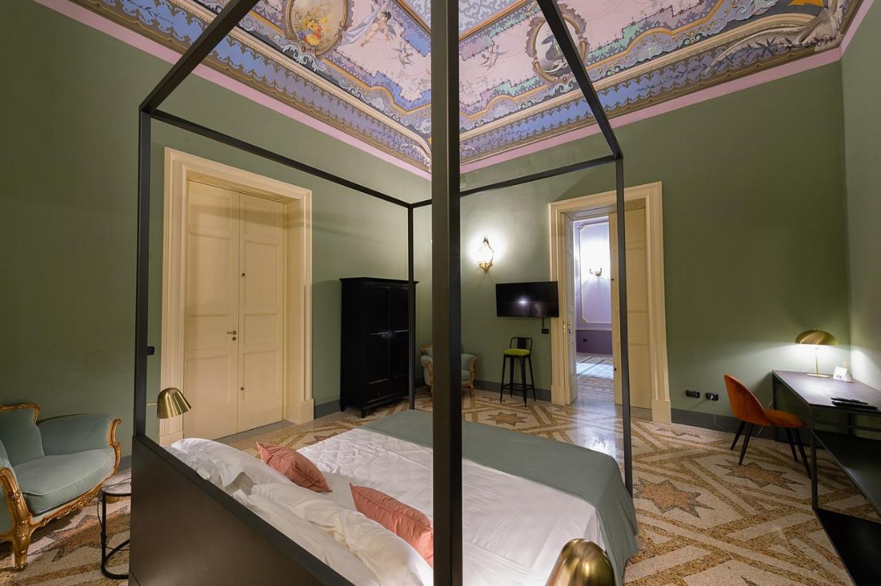 Palazzo Francesco Grassi Bed & Breakfast Aradeo Exterior photo