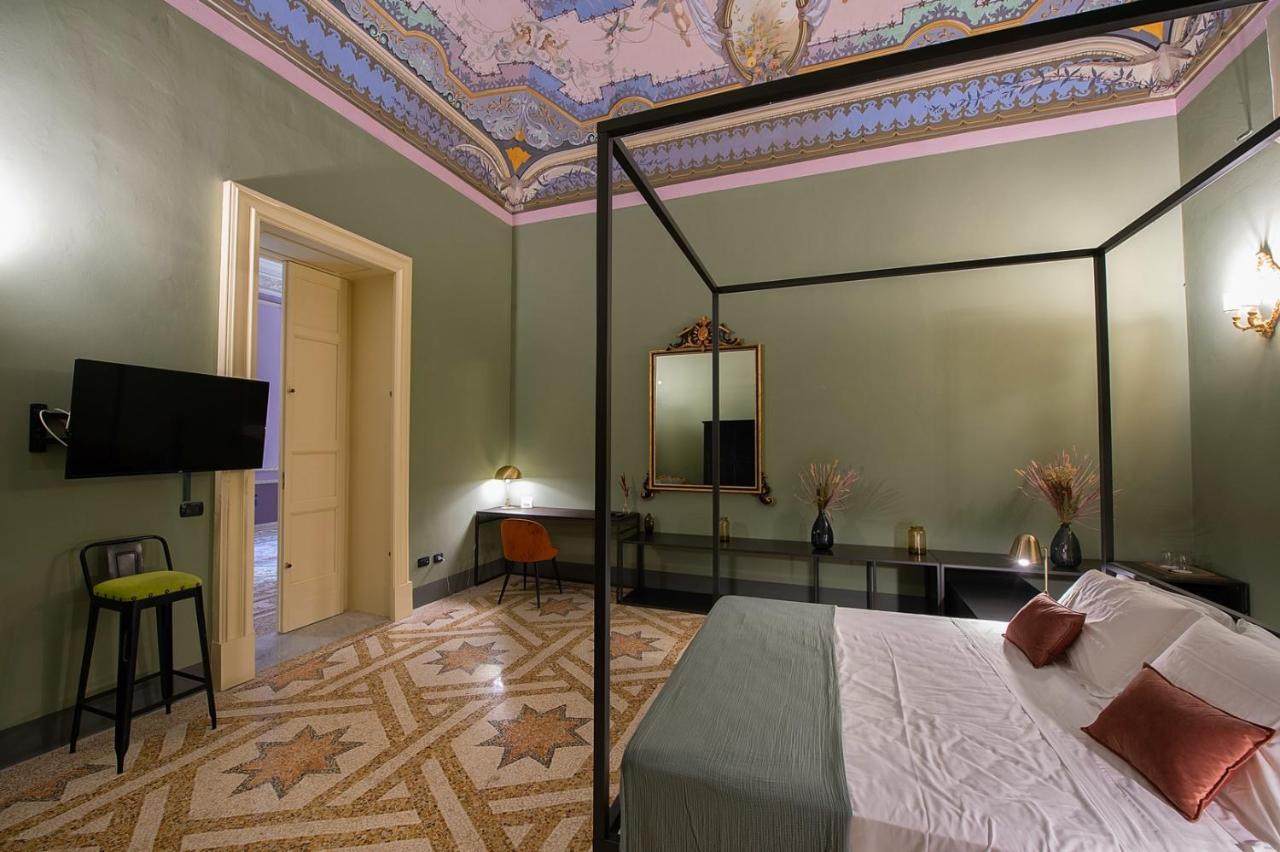 Palazzo Francesco Grassi Bed & Breakfast Aradeo Exterior photo